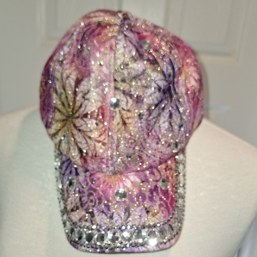 Designer FRANCE CLASSICAL FASHIONABLE Embellished Pink Cap 1 Size Fit All - Picture 16 of 16